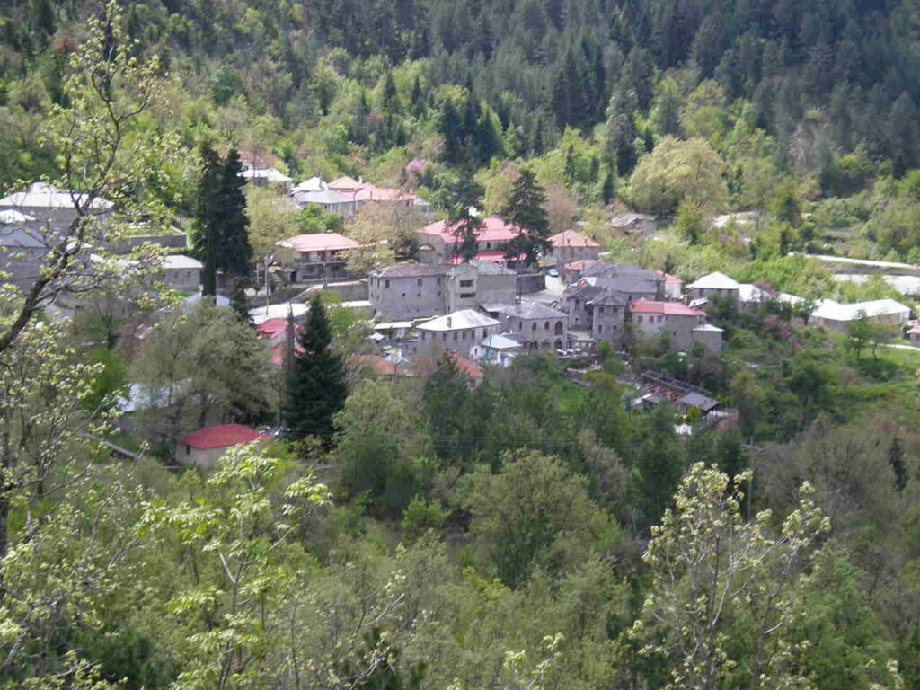 Pindus mountain range - Zagorohoria - Gastronomy Tours molista 1 - Gastronomy Tours